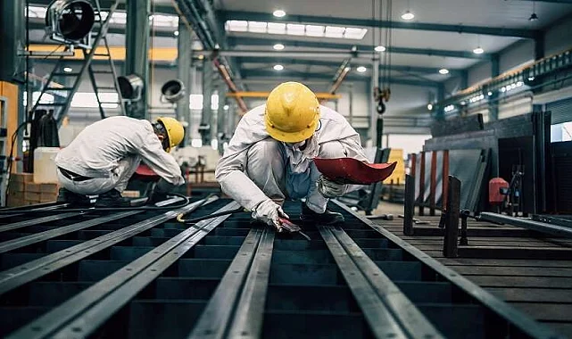 Yenifoça Ev Taşıma Personeli